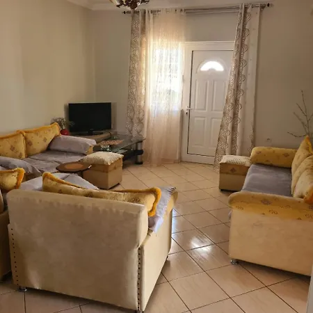 Apartament Markel *